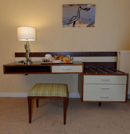 Imagen de la habitación del Hotel Villa Borghese, The Originals Relais. Foto 17