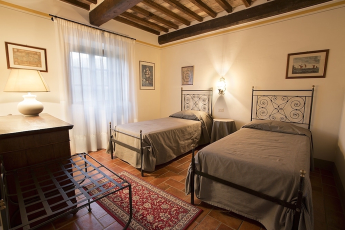 Imagen de la habitación del Hotel Villa Borgo San Pietro. Foto 13