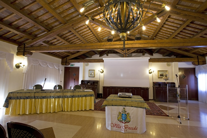 Imagen de los interiores del Hotel Villa Braida. Foto 11