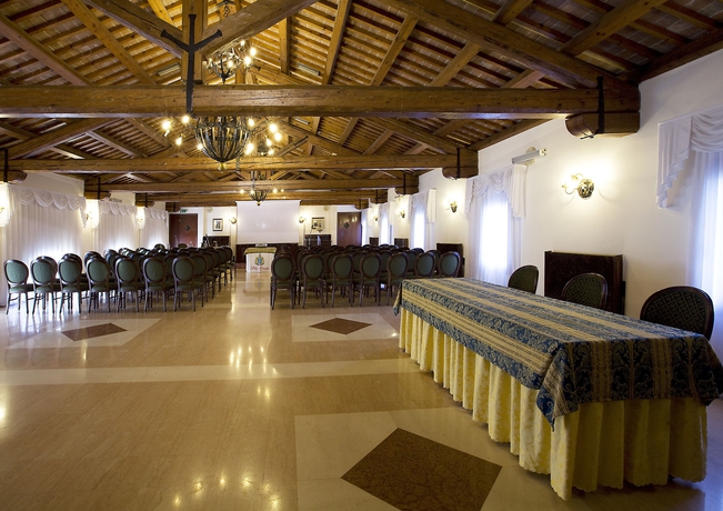 Imagen de los interiores del Hotel Villa Braida. Foto 15