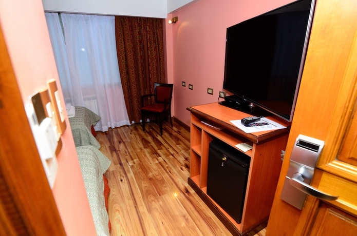 Imagen de la habitación del Hotel Villa Brescia. Foto 13