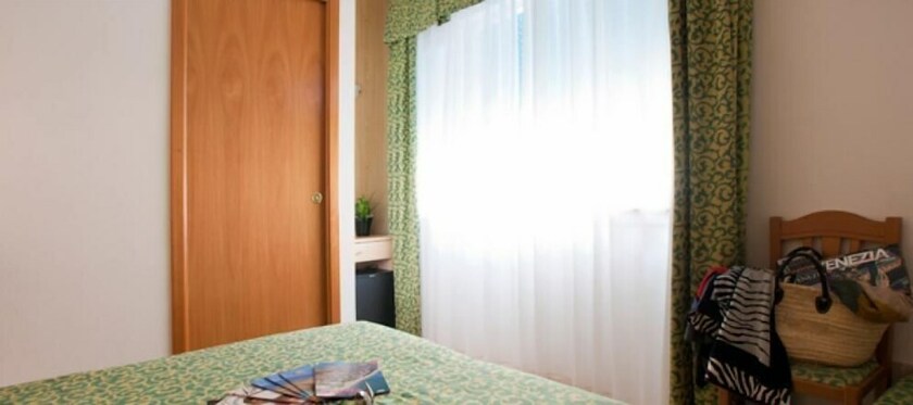 Imagen de la habitación del Hotel Villa Bruna. Foto 31