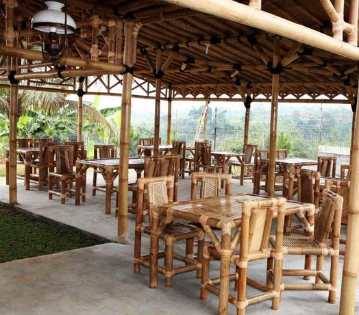 Imagen general del Hotel Villa Bukit Pinus. Foto 3