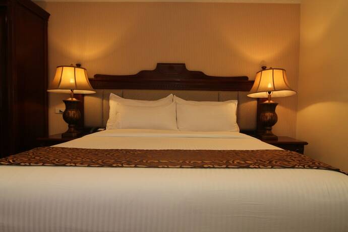 Imagen de la habitación del Hotel Villa Caceres. Foto 23