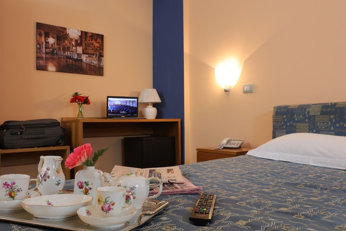 Imagen de la habitación del Hotel Villa Cagnola. Foto 11