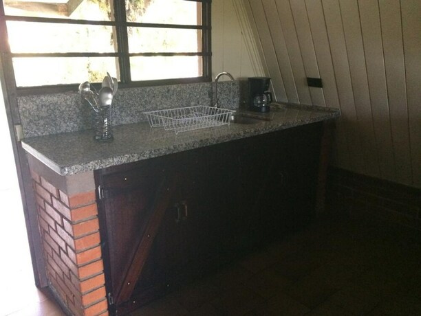 Imagen de la habitación del Hotel Villa Calas. Foto 30