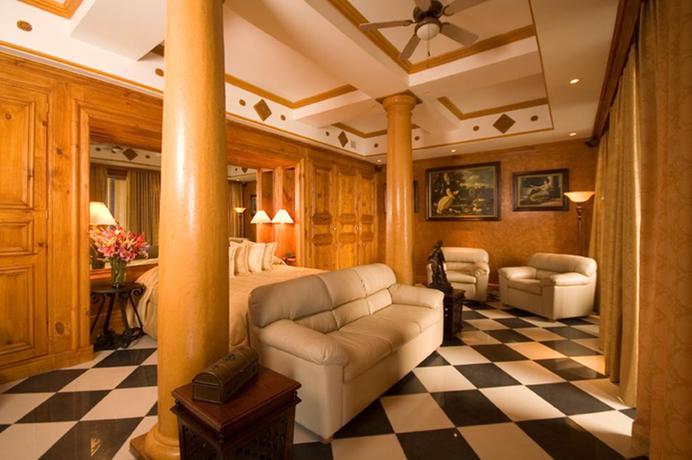 Imagen de la habitación del Hotel Villa Caletas & Zephyr Palace. Foto 3