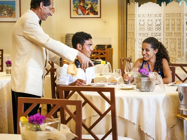 Imagen general del Hotel Villa Calipso. Foto 3