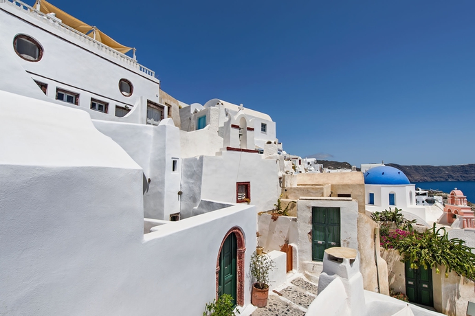 Imagen de los exteriores del Hotel Villa Calliope. Foto 13