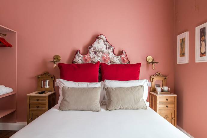 Imagen de la habitación del Hotel Villa Camelia Boutique House. Foto 6