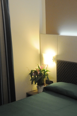 Imagen de la habitación del Hotel Villa Camilla. Foto 9