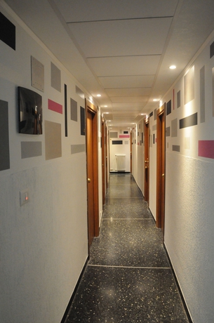 Imagen de los interiores del Hotel Villa Camilla. Foto 16