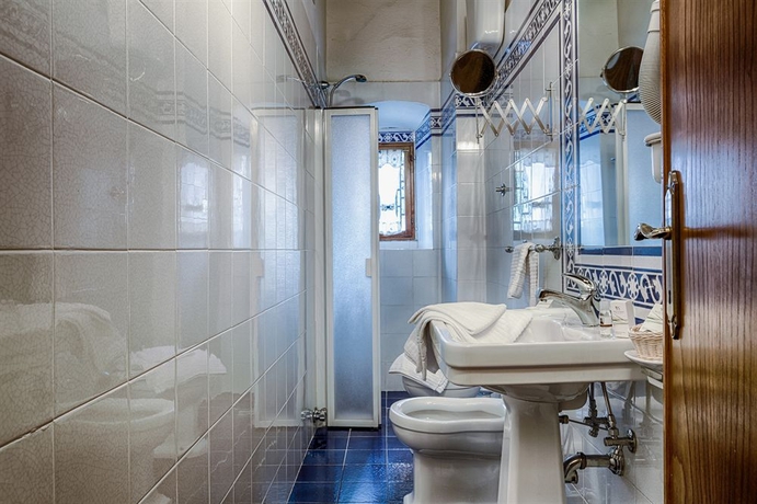 Imagen de la habitación del Hotel Villa Campestri Olive Oil Resort. Foto 9