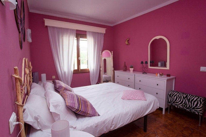 Imagen de la habitación del Hotel Villa Can Antonia Dotze. Foto 12