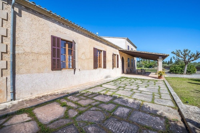 Imagen de los exteriores del Hotel Villa Can Cirerol. Foto 7