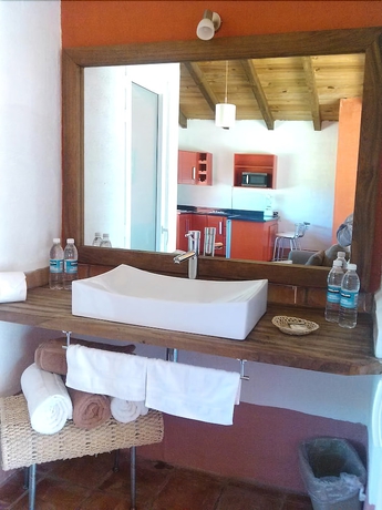 Imagen de la habitación del Hotel Villa Cantabria. Foto 8