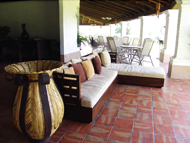 Imagen de los exteriores del Hotel Villa Cantabria. Foto 18