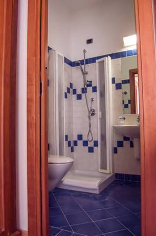 Imagen de la habitación del Hotel Villa Canu. Foto 6