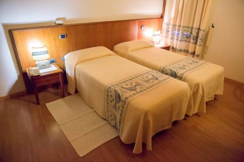Imagen de la habitación del Hotel Villa Canu. Foto 8