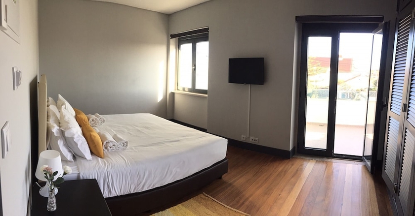 Imagen de la habitación del Hotel Villa Caparica Hostel. Foto 8