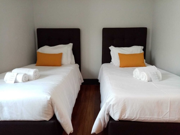 Imagen de la habitación del Hotel Villa Caparica Hostel. Foto 10