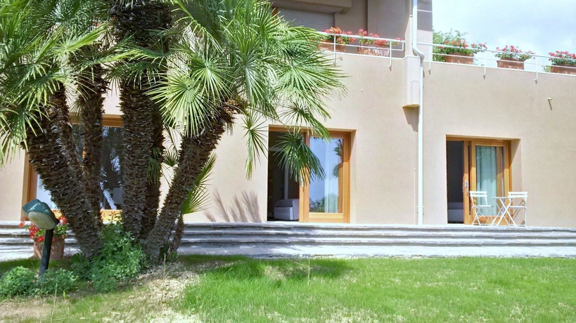 Imagen de los exteriores del Hotel Villa Capodarco Bandb. Foto 7