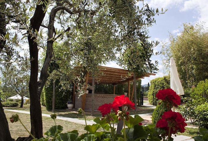 Imagen de los exteriores del Hotel Villa Cappugi. Foto 12