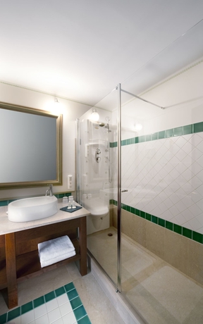 Imagen de la habitación del Hotel Villa Capri, Gardone Riviera. Foto 4