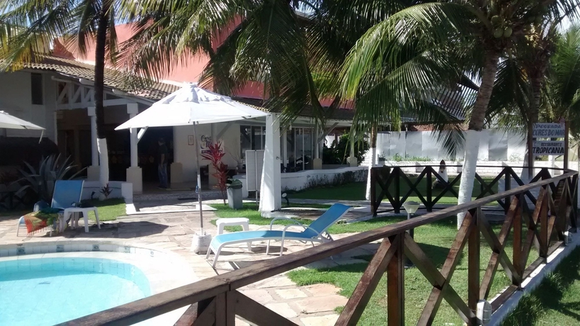 Imagen de la piscina del Hotel Villa Caracol. Foto 15