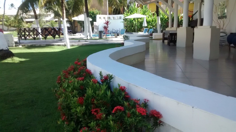 Imagen de los exteriores del Hotel Villa Caracol. Foto 8