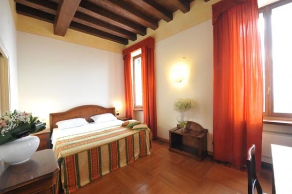Imagen general del Hotel Villa Cariola. Foto 5