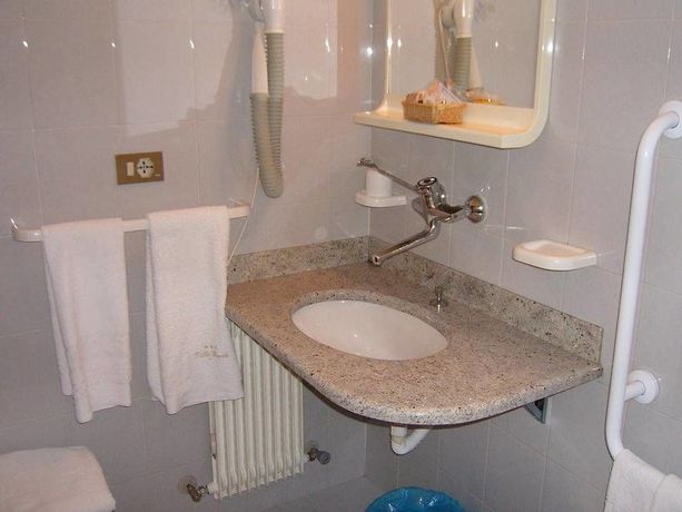 Imagen de la habitación del Hotel Villa Carla, Grado. Foto 8