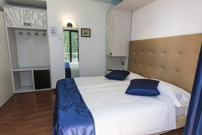 Imagen de la habitación del Hotel Villa Carlotta, Albisano. Foto 6