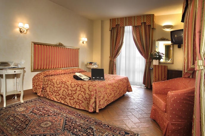 Imagen de la habitación del Hotel Villa Casagrande Resort and Spa. Foto 13