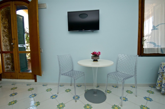 Imagen de la habitación del Hotel Villa Casale. Foto 9