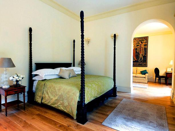 Imagen de la habitación del Hotel Villa Casanova, Balbano. Foto 3