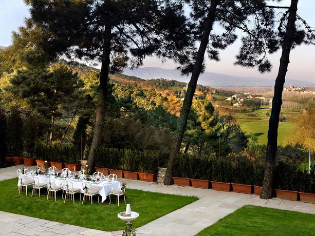 Imagen de los exteriores del Hotel Villa Casanova, Balbano. Foto 14