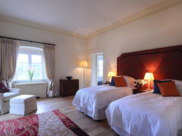 Imagen de la habitación del Hotel Villa Casanova, Balbano. Foto 13