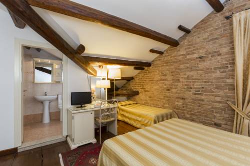 Imagen de la habitación del Hotel Villa Casanova, Venecia. Foto 13