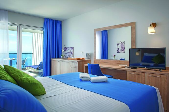 Imagen de la habitación del Hotel Villa Cascada. Foto 18