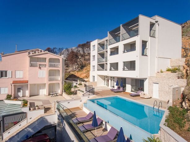 Imagen general del Hotel Villa Cascada. Foto 10