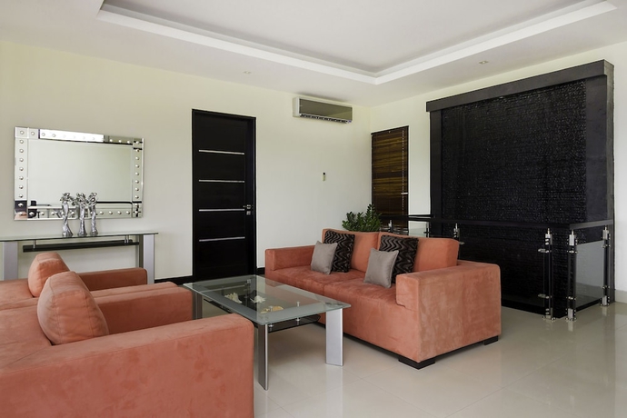 Imagen de la habitación del Hotel Villa Cascade. Foto 7