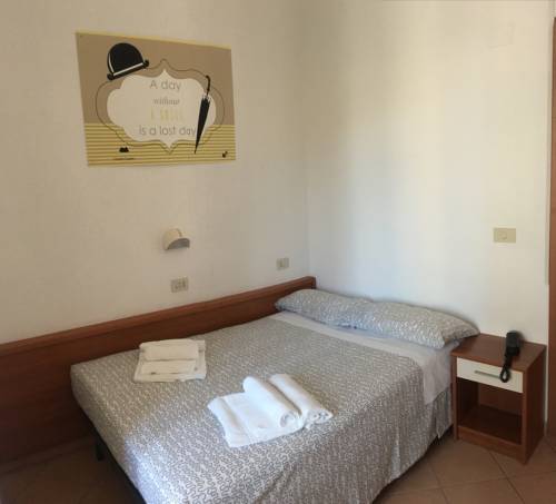 Imagen de la habitación del Hotel Villa Caterina. Foto 10