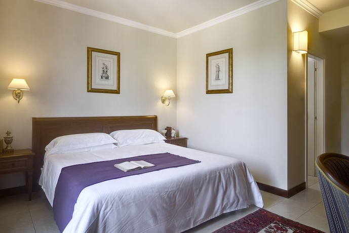 Imagen de la habitación del Hotel Villa Cattani Stuart Xvii Secolo. Foto 3