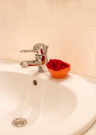 Imagen de la habitación del Hotel Villa Cedrino. Foto 16