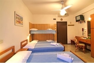 Imagen de la habitación del Hotel Villa Celeste Hotel. Foto 4