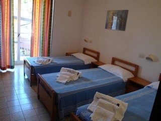 Imagen de la habitación del Hotel Villa Celeste Hotel. Foto 6