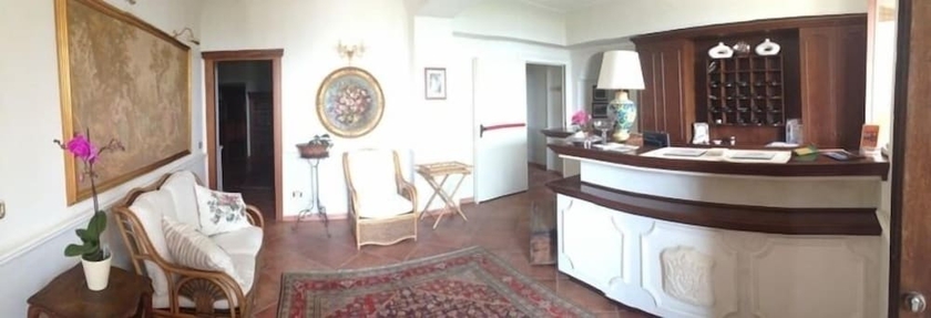 Imagen de los interiores del Hotel Villa Cerelis. Foto 17