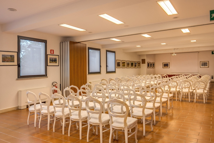 Imagen de los interiores del Hotel Villa Cesi. Foto 14