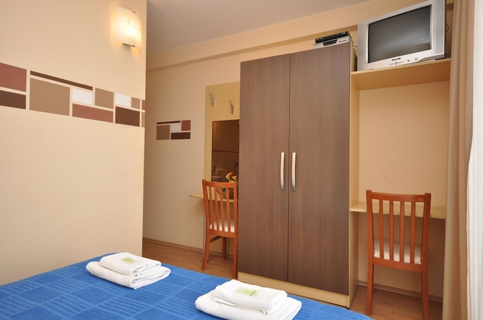 Imagen de la habitación del Hotel Villa Cezar. Foto 6